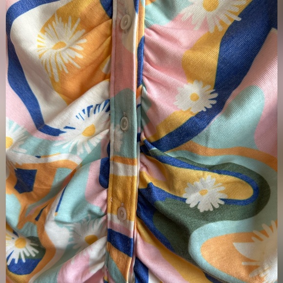 Multicolored daisy mini dress size Large - Picture 2 of 8